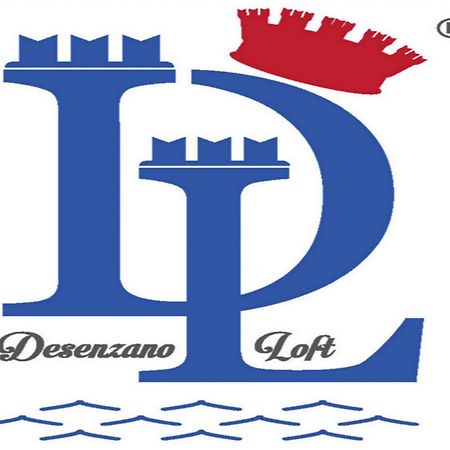 Desenzanoloft Le Chateau De Margot Ντεζεντσάνο ντελ Γκάρντα Εξωτερικό φωτογραφία