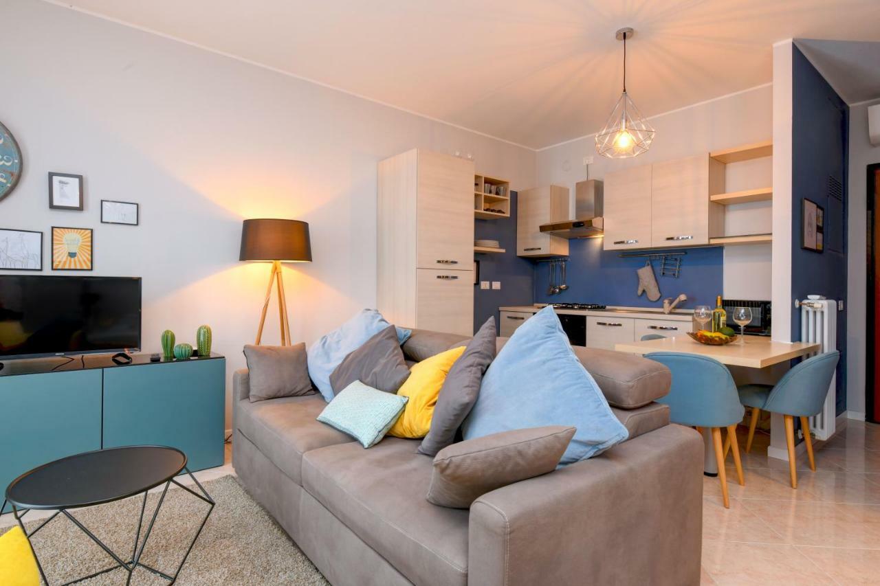 Desenzanoloft Le Chateau De Margot Ντεζεντσάνο ντελ Γκάρντα Εξωτερικό φωτογραφία