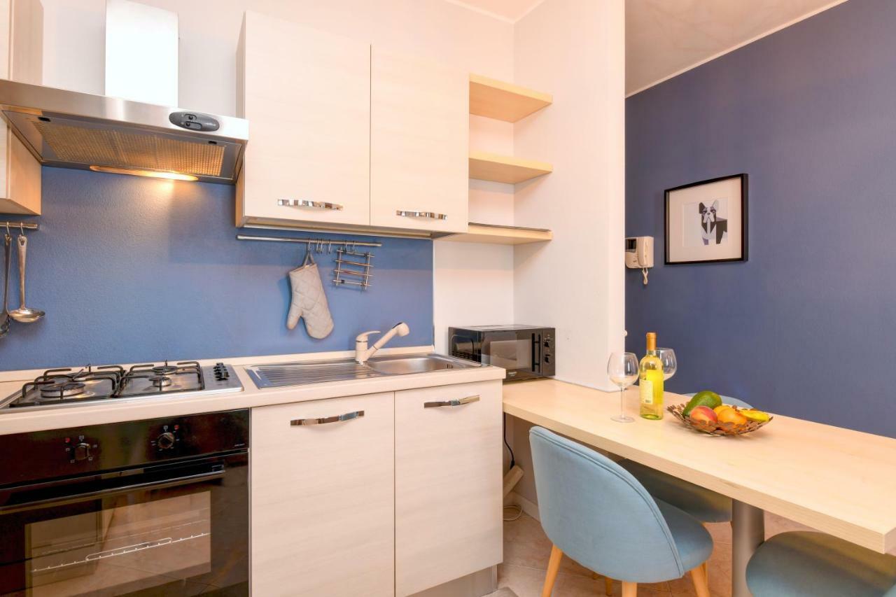 Desenzanoloft Le Chateau De Margot Ντεζεντσάνο ντελ Γκάρντα Εξωτερικό φωτογραφία